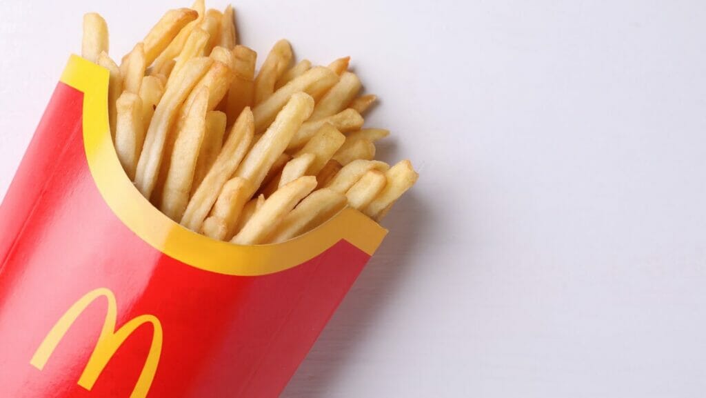 mcdonald 300m mastercardchin wall streetjournal